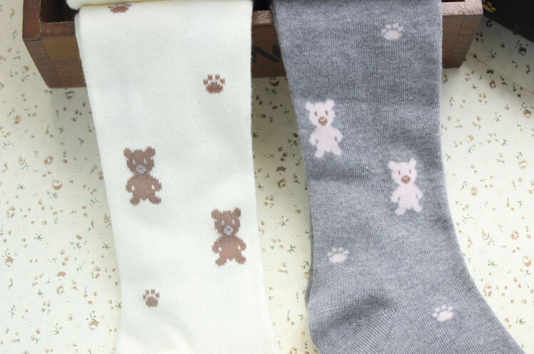 Baby-bear-pattern-embroidered-cotton-tights-wholesale