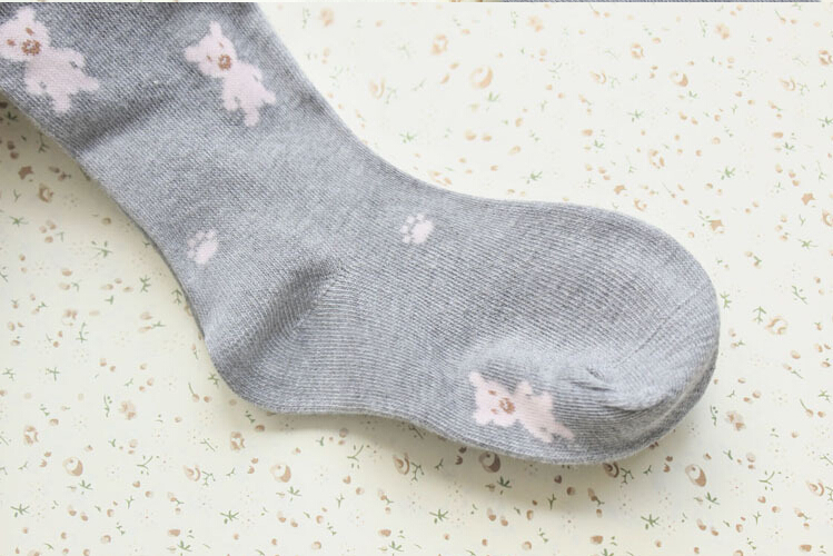 Baby-bear-pattern-embroidered-cotton-tights-wholesale