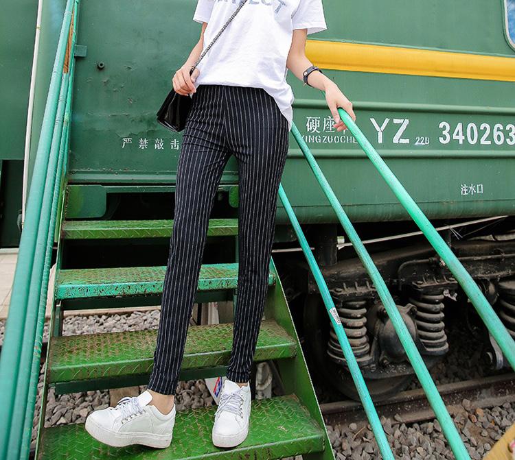 Wholesale-vertical-striped-leggings