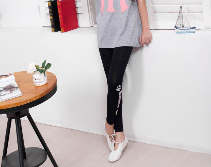 Women-cartoon-leggings-wholesale