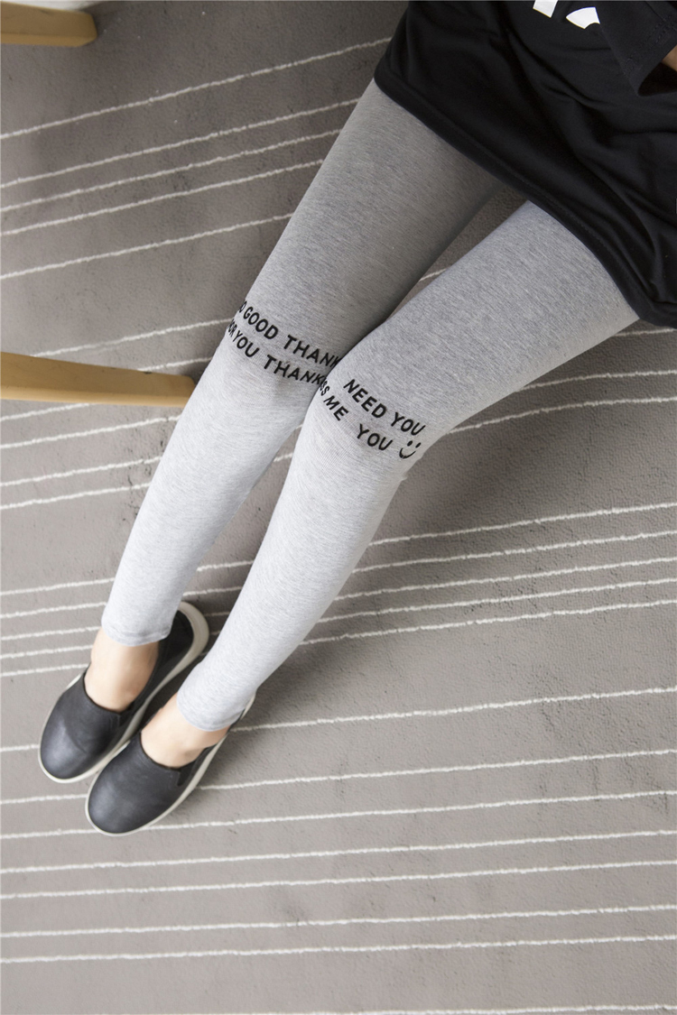 Female-English-words-pattern-legging-wholesale