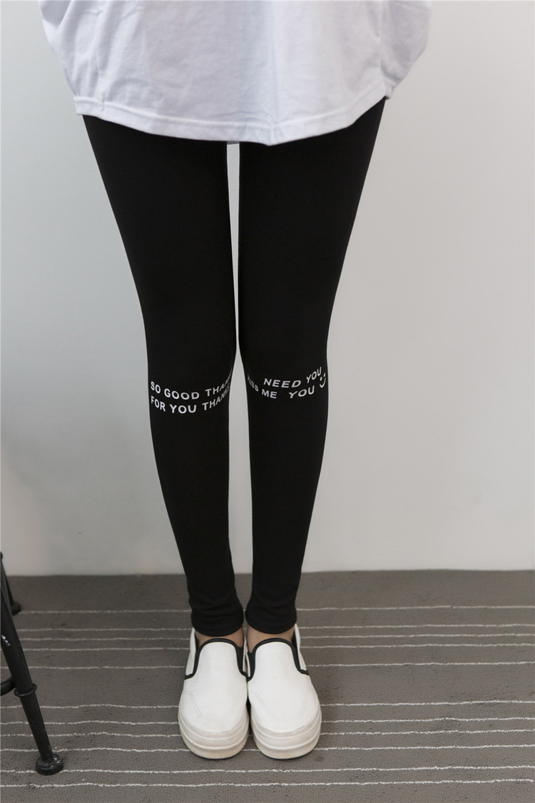 Female-English-words-pattern-legging-wholesale