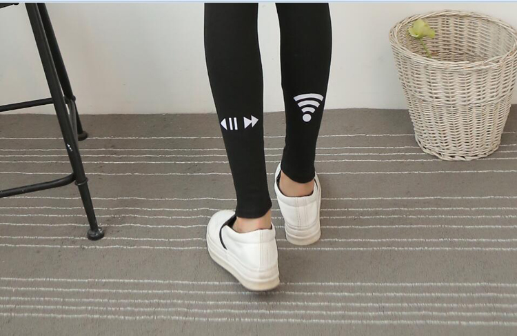 Female-cotton-WIFI-design-legging-wholesale