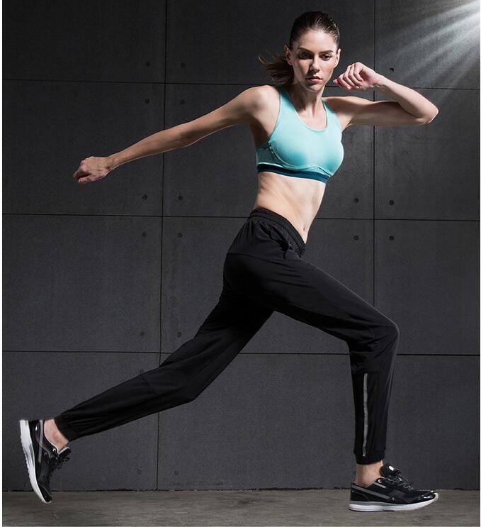 Female-sports-loose-version-outdoor-leisure-fitness-running-pants-wholesale