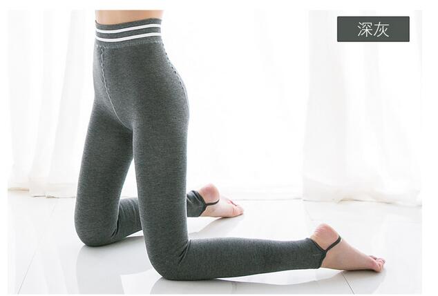 Pure-color-cotton-high-waist-thickening-velvet-leggings-wholesale