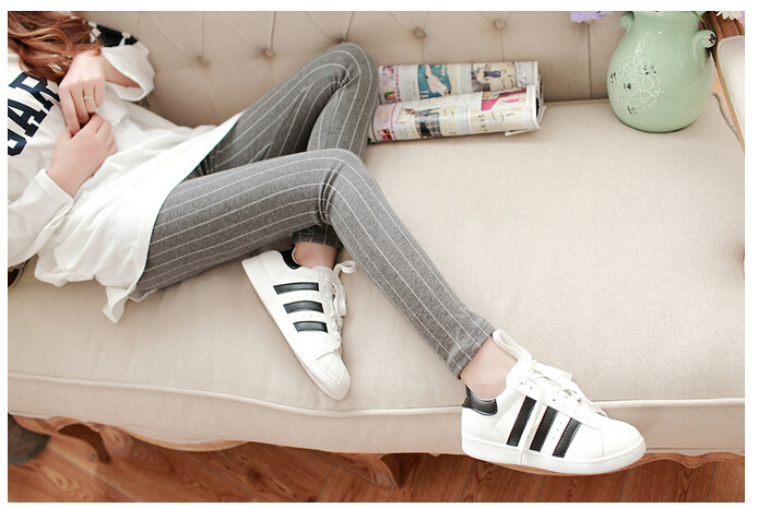 Vertical-stripes-pencil-female-leggings-wholesale