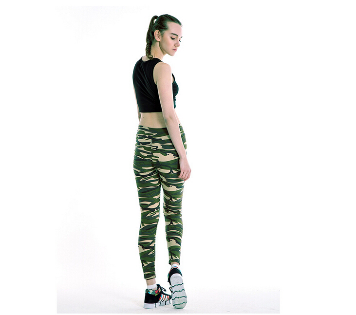 Women-colorful-camouflage-leggings-wholesale