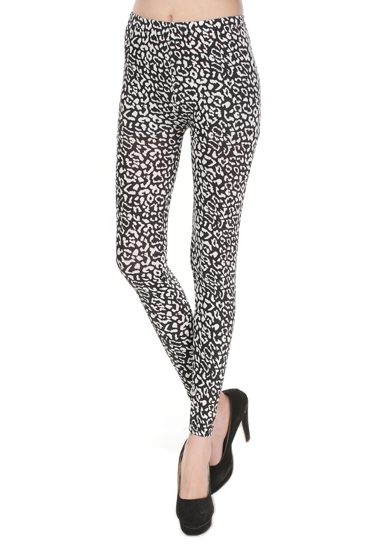 Fashion-leopard-print-black-and-white-striped-leggings-wholesale