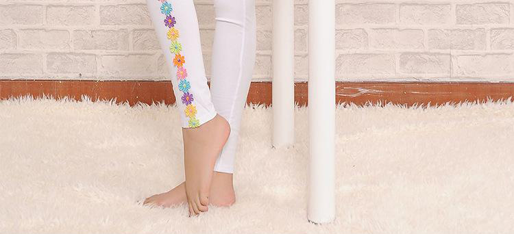 Petals-stitching-women-leggings