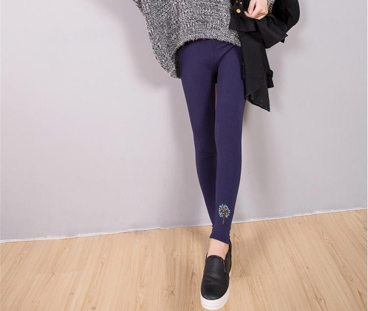 Wholesale-embroidered-cotton-pants-leggings