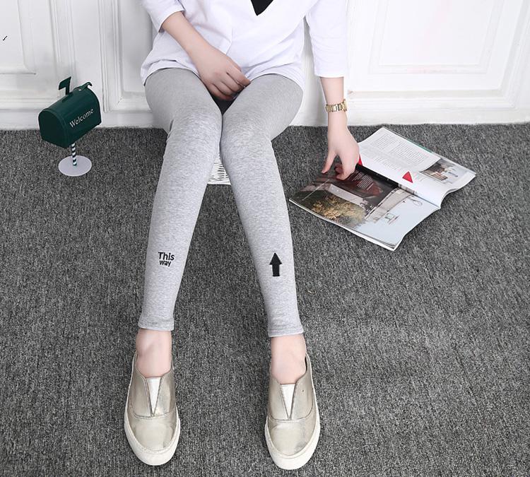 Wholesale-embroidered-stretch-leggings