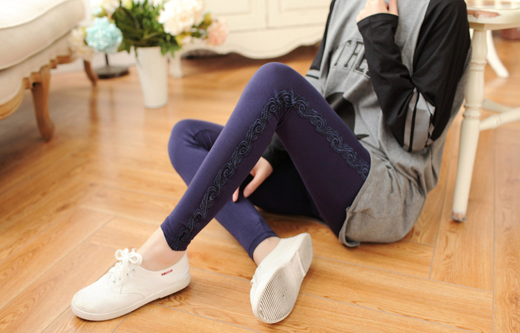 Wholesale-lace-stitching-leggings-pants