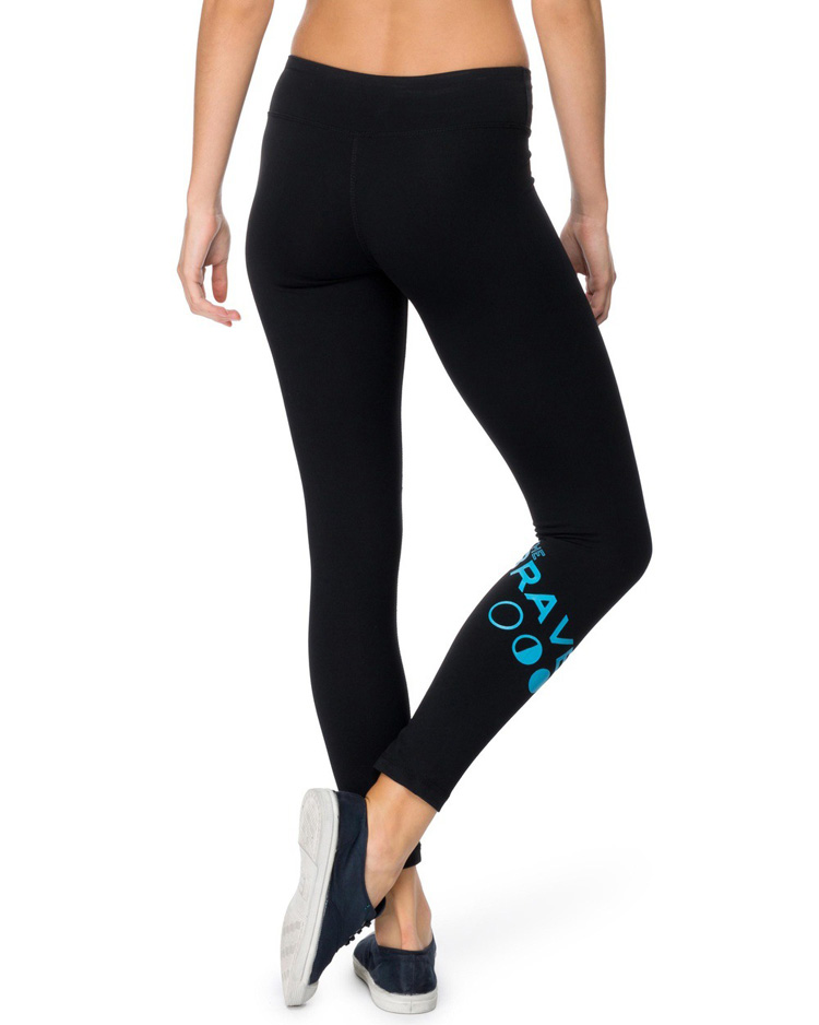 Women-fitness-leggings-wholesale