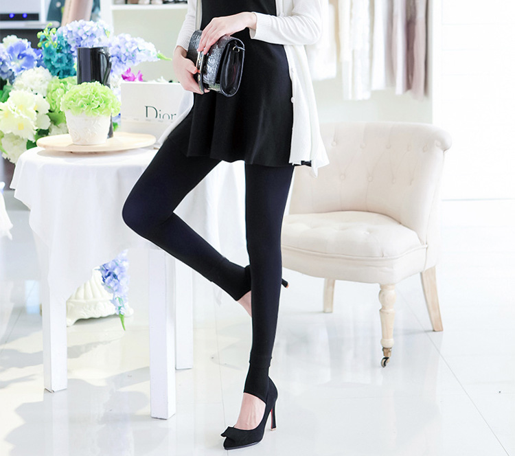 Women-nylon-leggings-wholesale