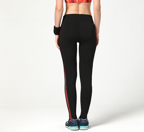 Women-training-sports-leggings